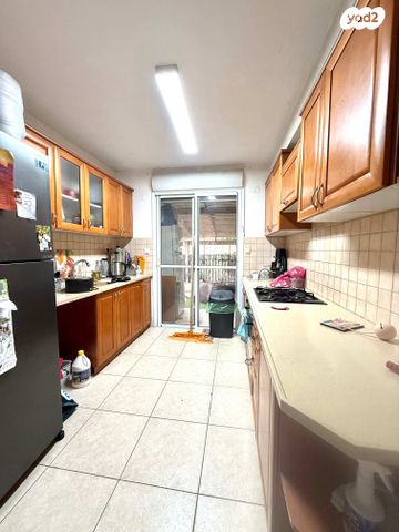 דו משפחתי, כרמיאל