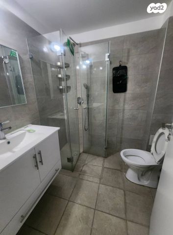 דירה, נווה שרת, תל אביב יפו