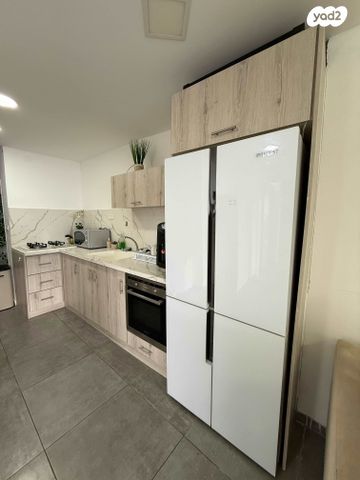 דירה, ירושלים, טבריה