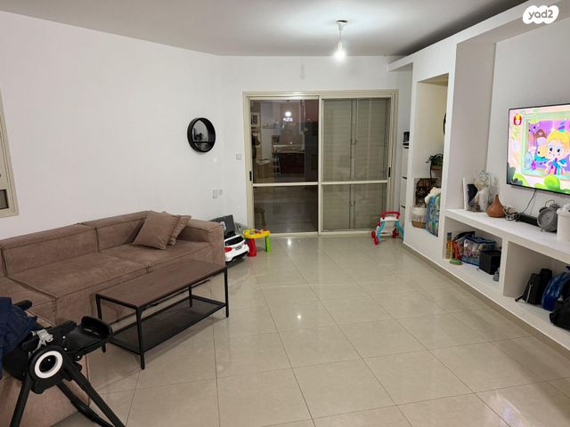 נחום שריג 43