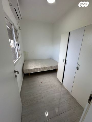 דירה, הגיבורים 90, נווה פז, חיפה