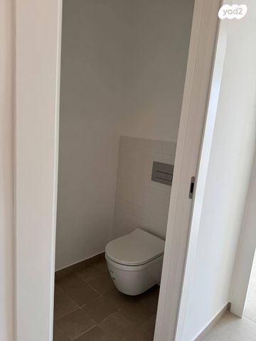 דירה, הצנחנים, נווה שרת, תל אביב יפו