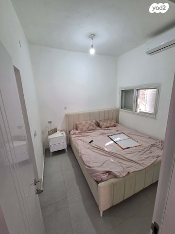 בית פרטי/ קוטג', תרמ"ב, חדרה