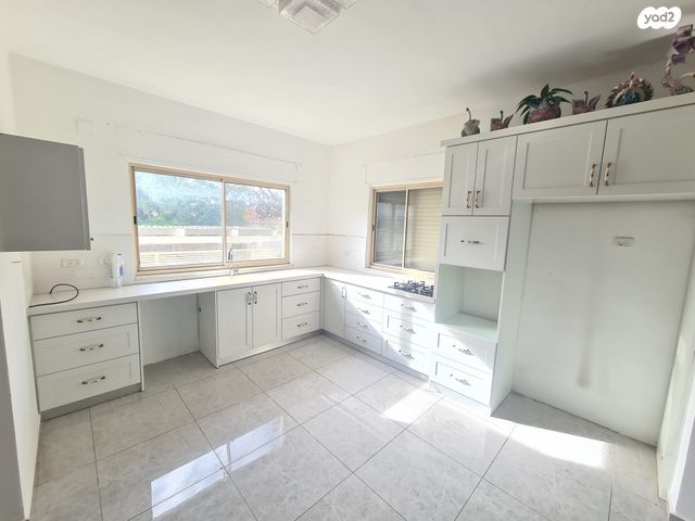 בית פרטי/ קוטג', פרדס חנה כרכור