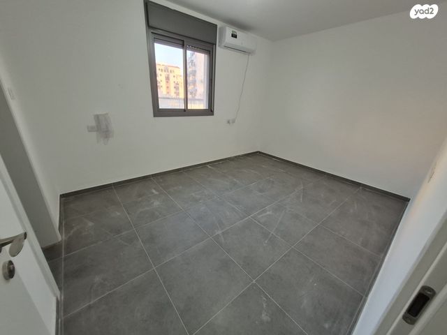 דירה, רב חלקיה בר טובי, נתיבות ישראל / רמת בית שמש ד-4, בית שמש