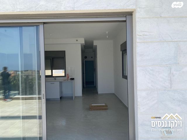 גג/ פנטהאוז, הלילך, נאות אשכול, יבנה