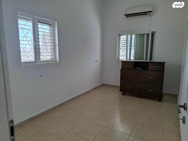 יחידת דיור, מורשה, רמת השרון