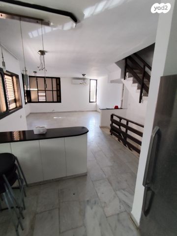 בית פרטי/ קוטג', נאות הרצל, נתניה