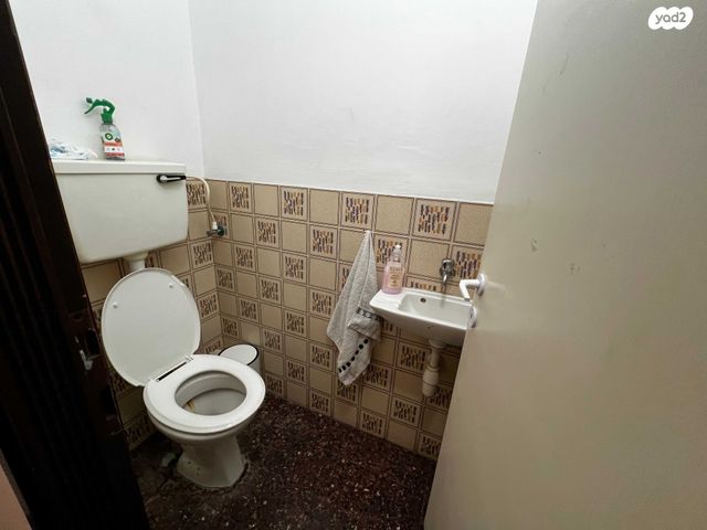 בית פרטי/ קוטג', זינגר, מרכז העיר, סביניה, הוותיקה, קרית ביאליק