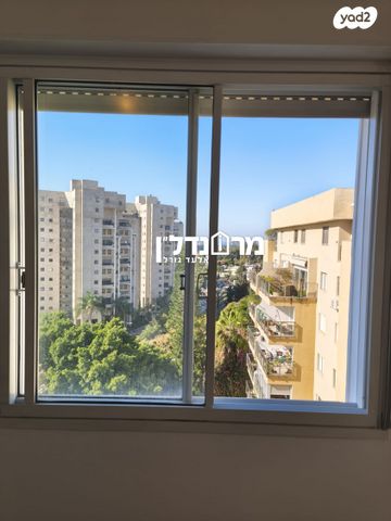 דירה, השופטים, הרצליה