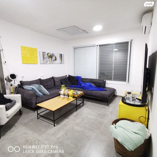 דירה, כפר סבא