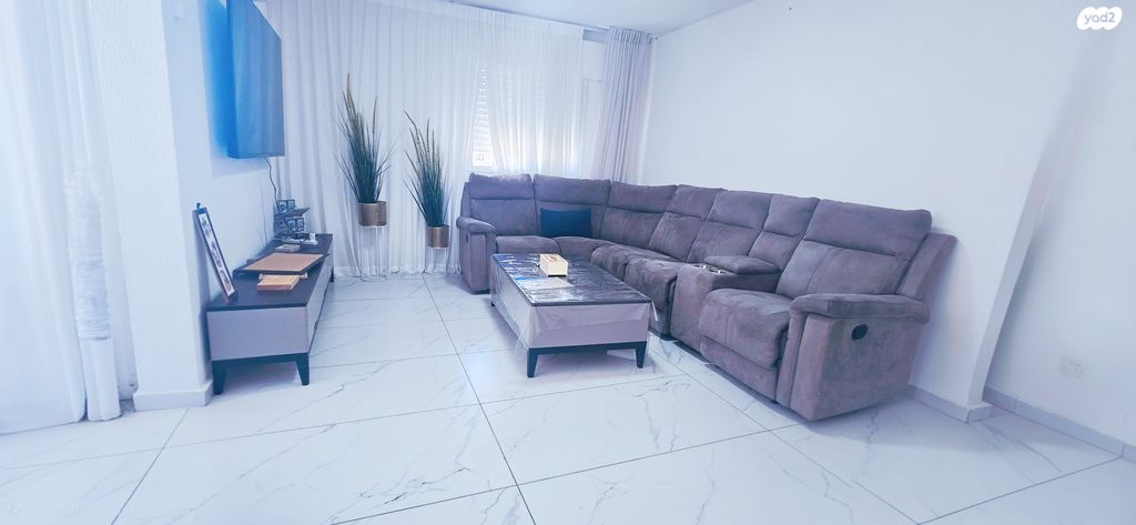 דירה, שכונה ו', באר שבע