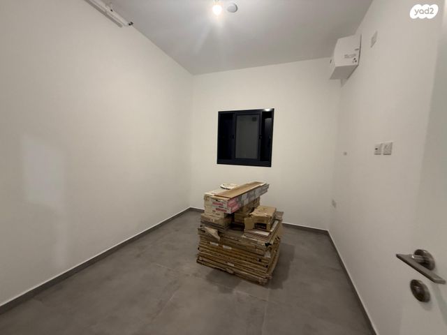 דירה, תוצרת הארץ, נחלת יצחק, תל אביב יפו