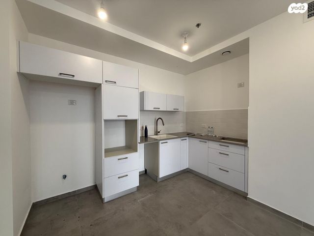 דירה, תוצרת הארץ, נחלת יצחק, תל אביב יפו