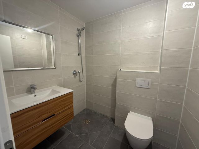 דירה, תוצרת הארץ, נחלת יצחק, תל אביב יפו