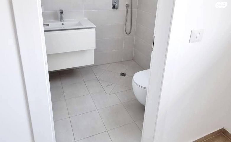 דירה, ביאליק, צפון מערב מרכז העיר, נתניה