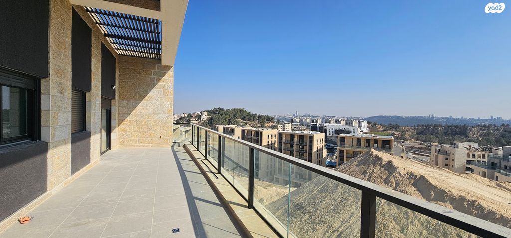 גג/ פנטהאוז, רותם, המגרסה, מבשרת ציון