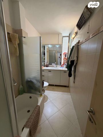 גג/ פנטהאוז, הסנה 16, יד לבנים, רמת גן