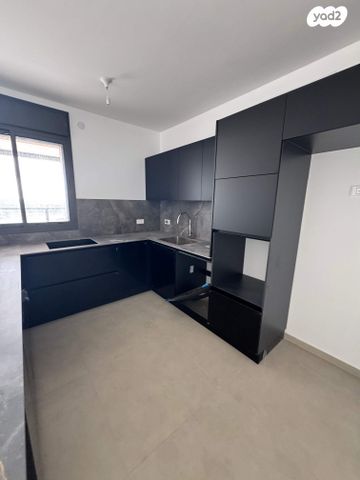 דירה, פארק העסקים האלף, ראשון לציון