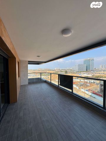 דירה, פארק העסקים האלף, ראשון לציון