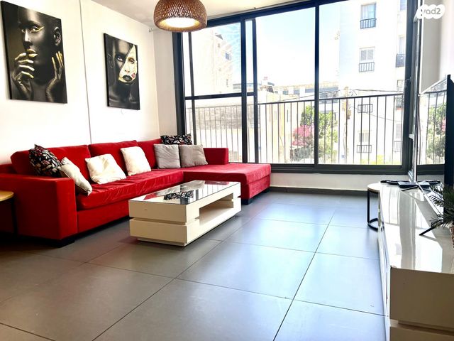 כ"ג יורדי הסירה 