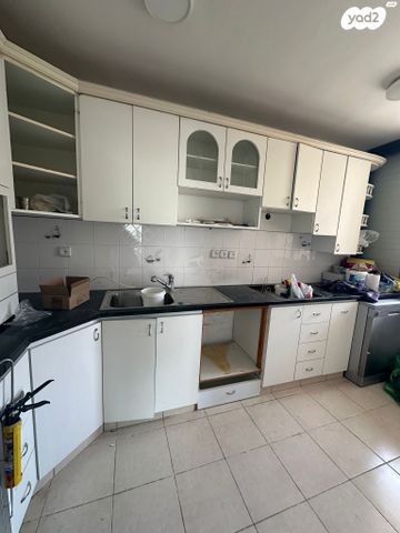 דירה, לוי אשכול 9, לב מוצקין, בנה ביתך, קרית מוצקין