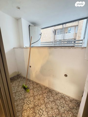 דירה, אריה בן אליעזר, אשדוד