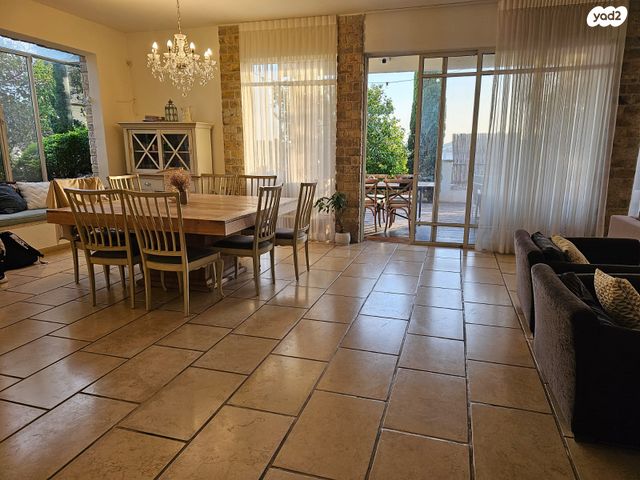 בית פרטי/ קוטג', קדימה צורן