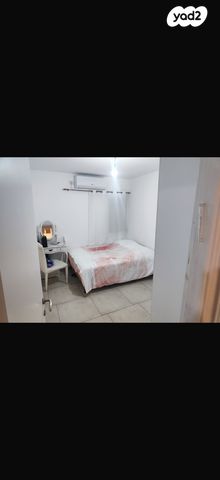 דירה, אור עקיבא