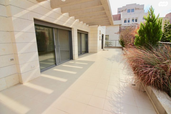 גג/ פנטהאוז, אחד העם, לסטר/רבוצקי, רעננה