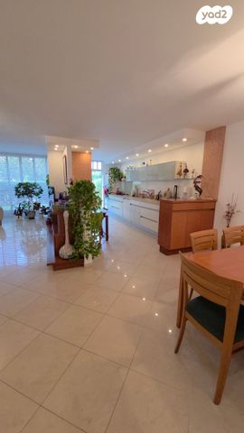 בית פרטי/ קוטג', האלמוגים, אשדוד