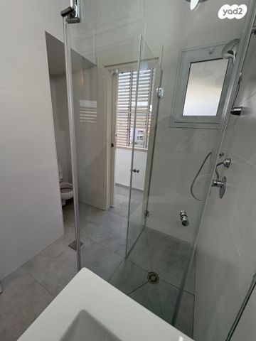 דירה, תל חי, נגבה, רמת גן