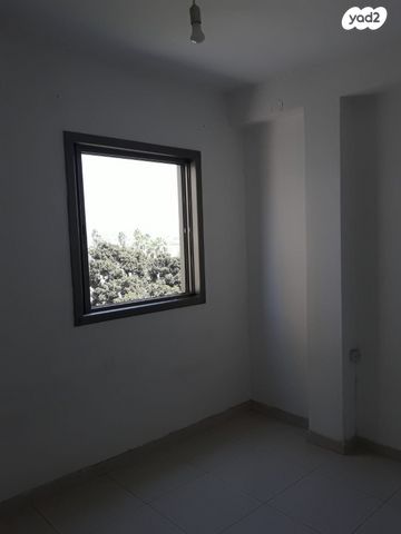 דירה, הלוחמים, גרין ועם, חולון