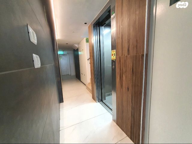 דירה, מעונות ברכה, השומר, ראשון לציון