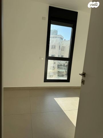 דירה, הצנחנים, נווה שרת, תל אביב יפו