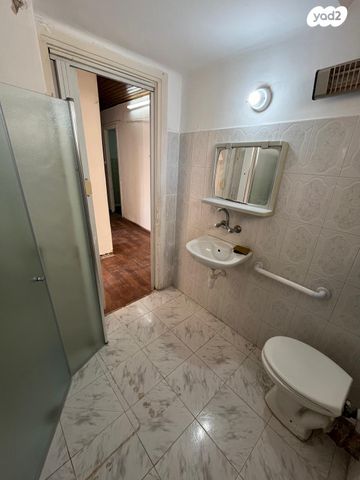 דירה, הכובשים 9, כרם התימנים, תל אביב יפו