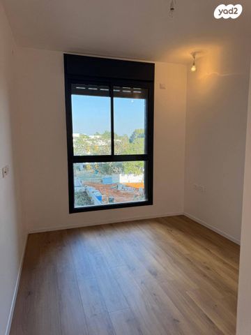 דירה, הצנחנים, נווה שרת, תל אביב יפו