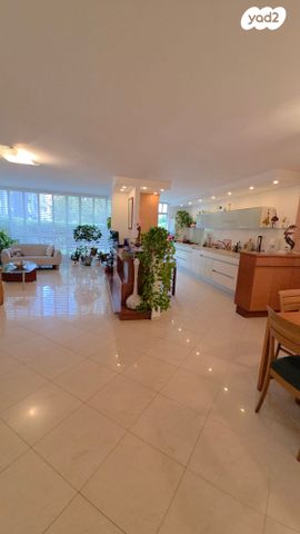 בית פרטי/ קוטג', האלמוגים, אשדוד