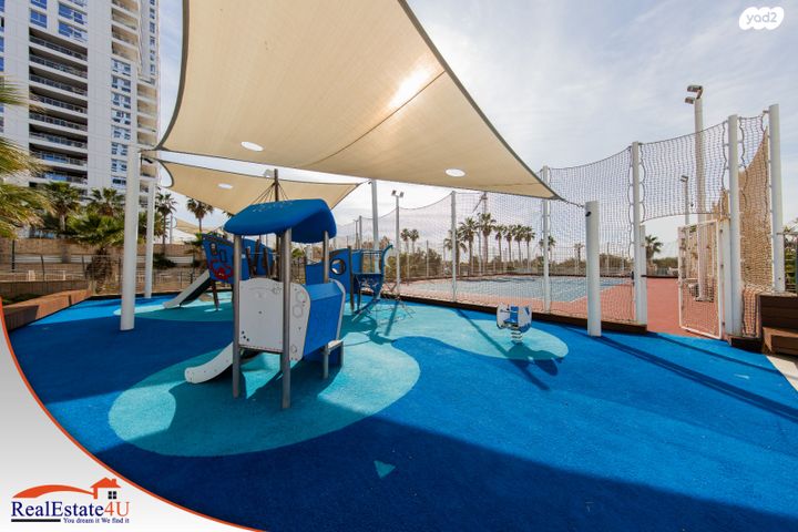 דירה, אהוד מנור, עיר ימים, נתניה