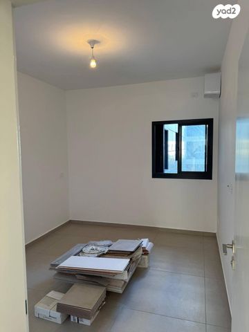 דירה, הצנחנים, נווה שרת, תל אביב יפו