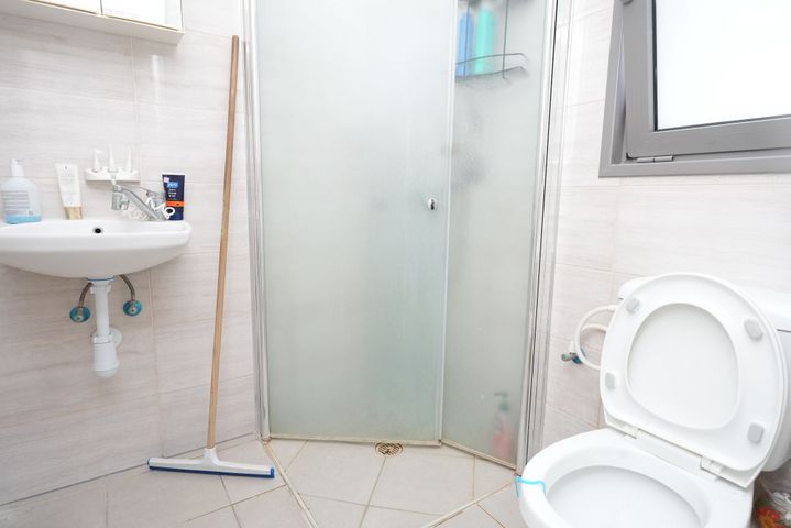 דירה, סביון, חריש