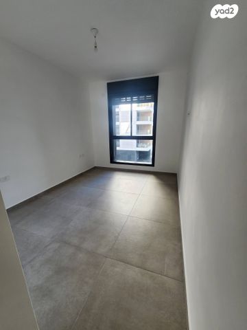 דירה, הצנחנים, נווה שרת, תל אביב יפו