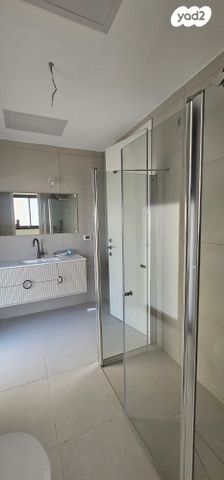 גג/ פנטהאוז, רותם, המגרסה, מבשרת ציון