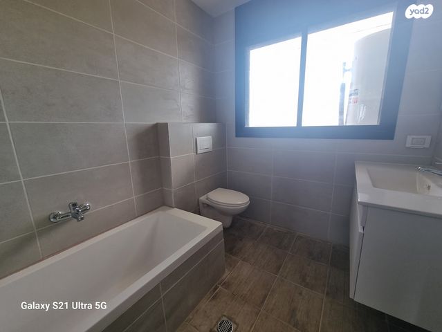 דירה, הפרטיזנים, נווה עמל, הרצליה