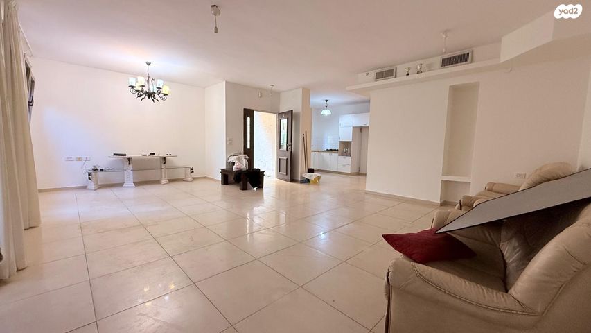 דירת גן, דרך הפארק, קרית רבין, נתניה