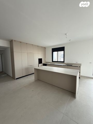 שדרות בן אב"י 