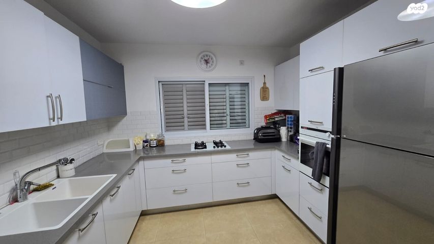 חיים ארלוזורוב 10