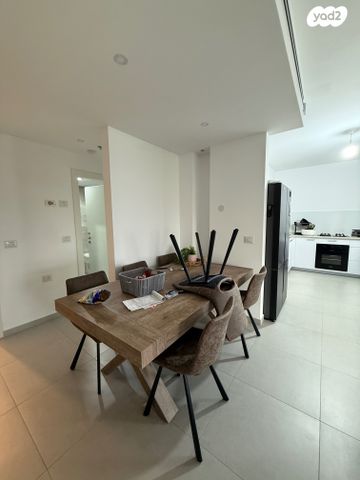 דירה, עיר היין, אשקלון