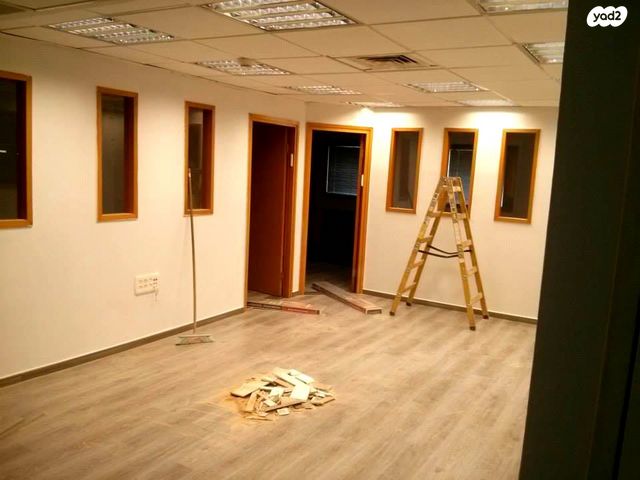 משרדים, ישראל ב"ק, מונטיפיורי, הרכבת, תל אביב יפו