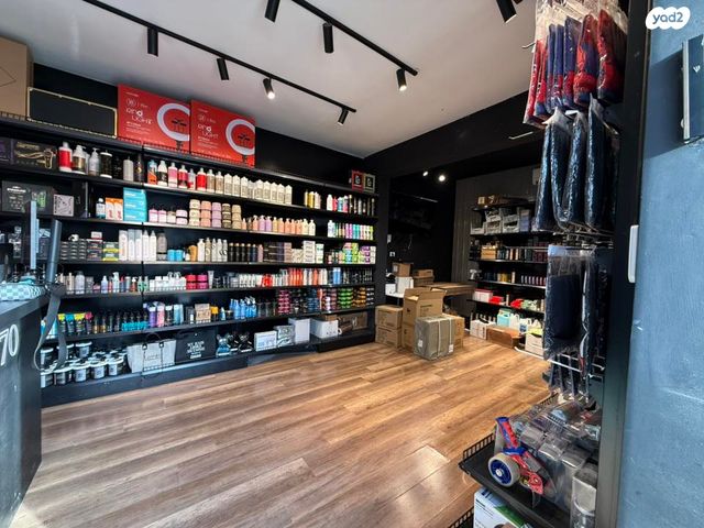 חנויות/ שטח מסחרי, שדרות ירושלים, מפדה אזרחי, חולון